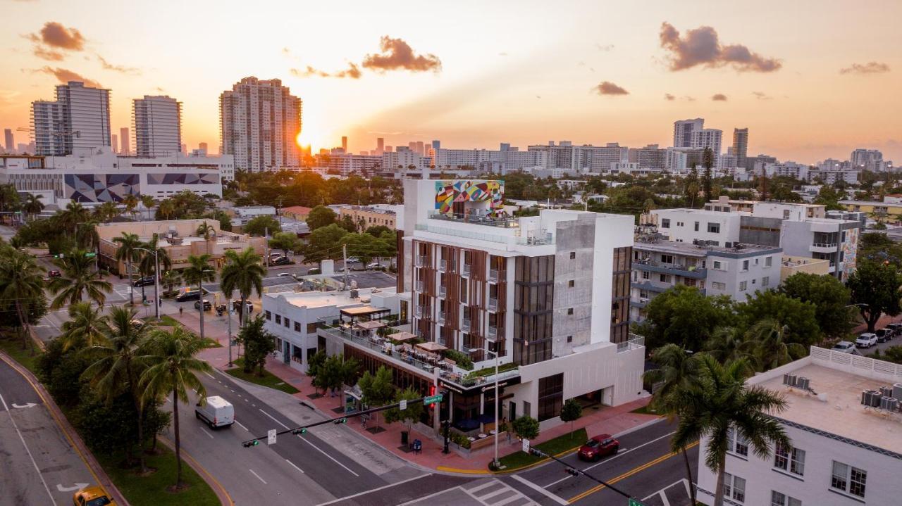 Отель Urbanica Fifth Майами-Бич Экстерьер фото